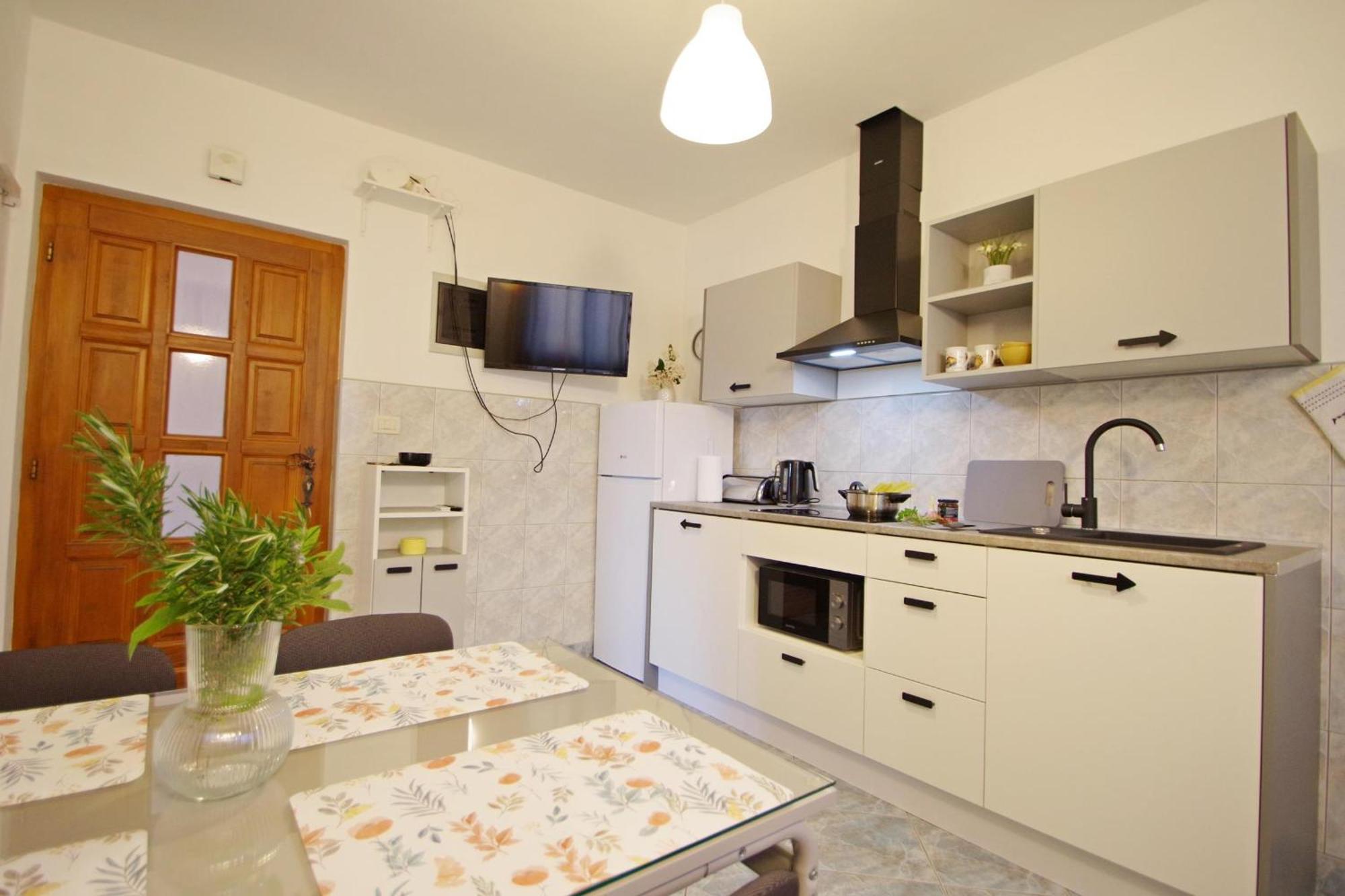 Aparments Orange & Blue Apartment Fazana Ngoại thất bức ảnh